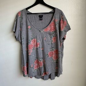 Torrid grey floral tee